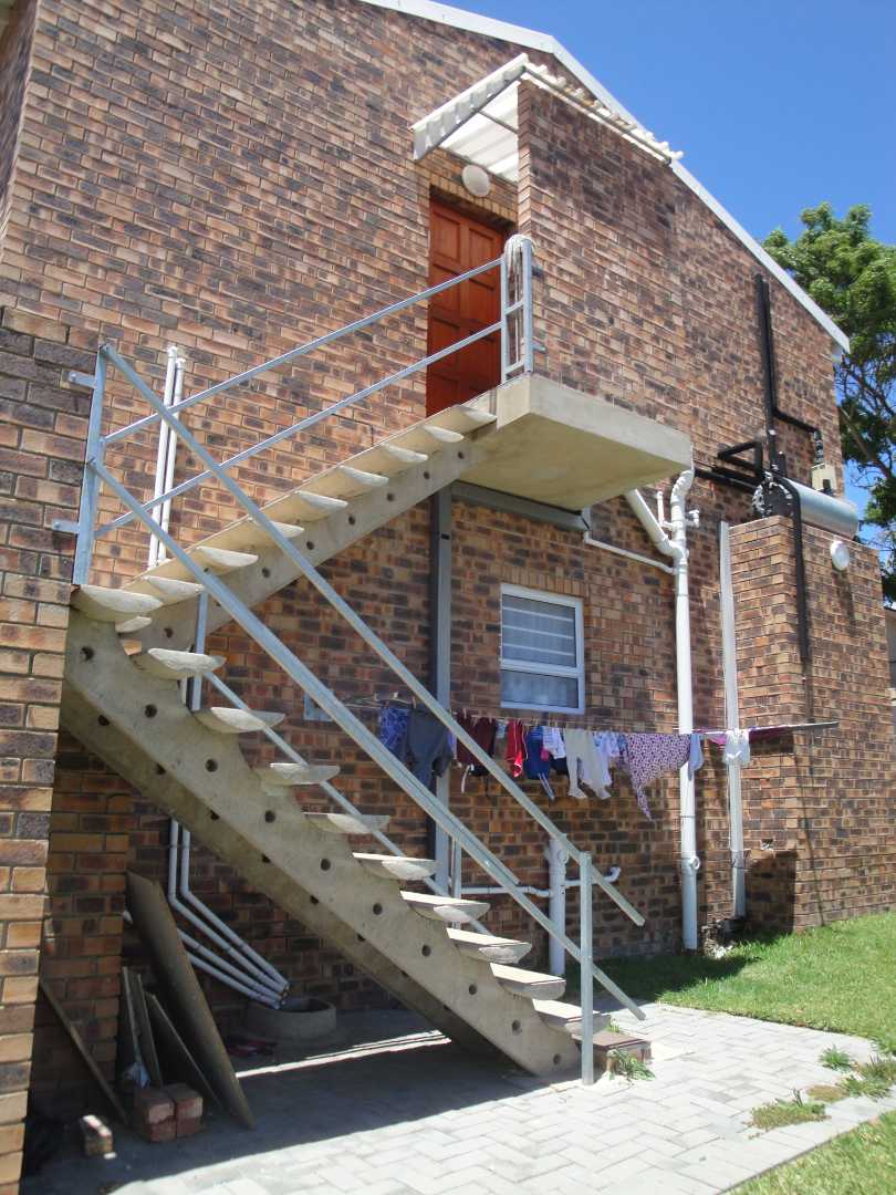 To Let 2 Bedroom Property for Rent in Westering Eastern Cape